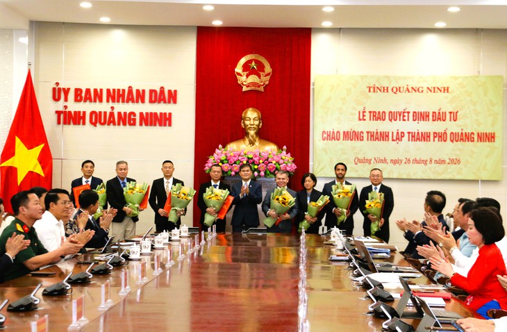 Quảng Ninh trao quyết định đầu tư 16 dự án, tổng vốn hơn 16.000 tỷ đồng- Ảnh 1.