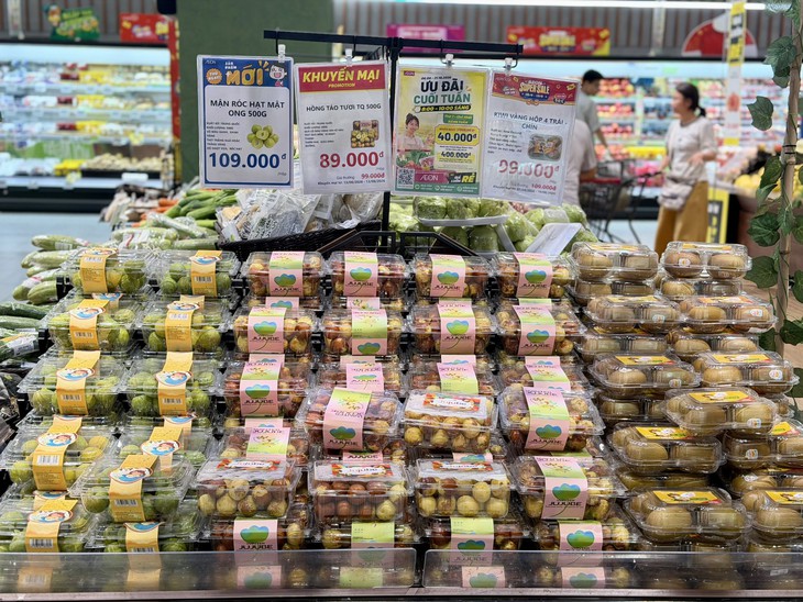 Tiểu thương chỉ cách chọn hồng táo chín già, ngọt thơm, ăn một lần là nhớ mãi- Ảnh 1.