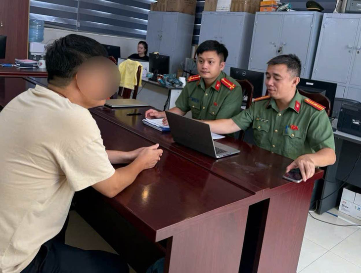 Xử phạt người đăng tải văn bản giả quyết định khởi tố của Cơ quan điều tra - Ảnh 2.
