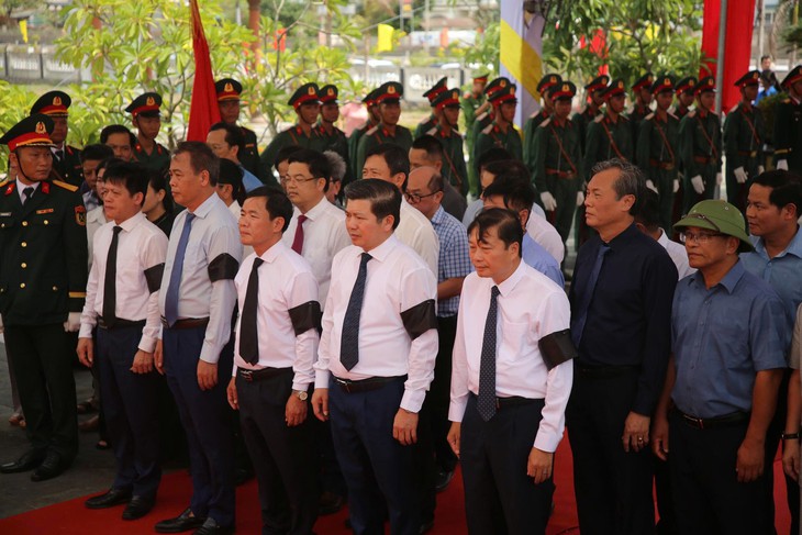 An táng 13 hài cốt liệt sĩ được tìm thấy tại khu vực Câu Nhi, Quảng Trị- Ảnh 3.