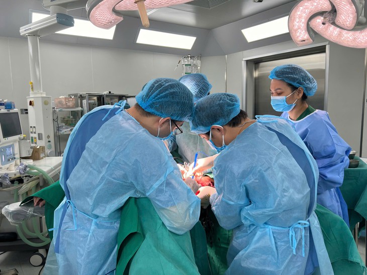 Chủ quan với bất thường ở vùng 'khó nói'... đến viện khám đã phát hiện ung thư- Ảnh 1.