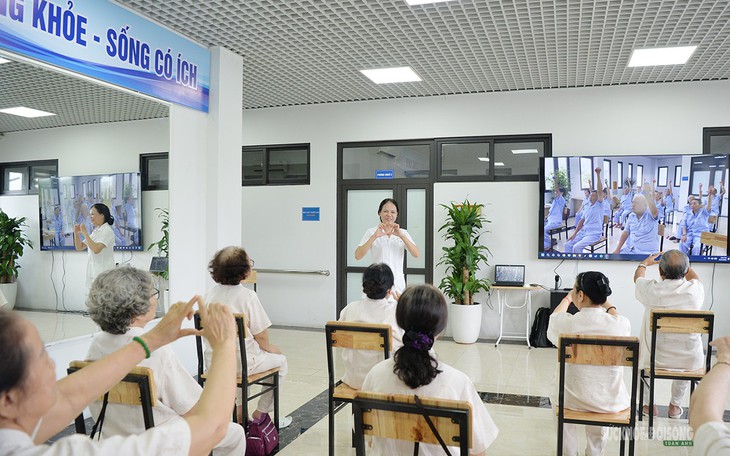 Chăm sóc người cao tuổi ban ngày ở Hà Nội: Chi phí ra sao? - Ảnh 12.