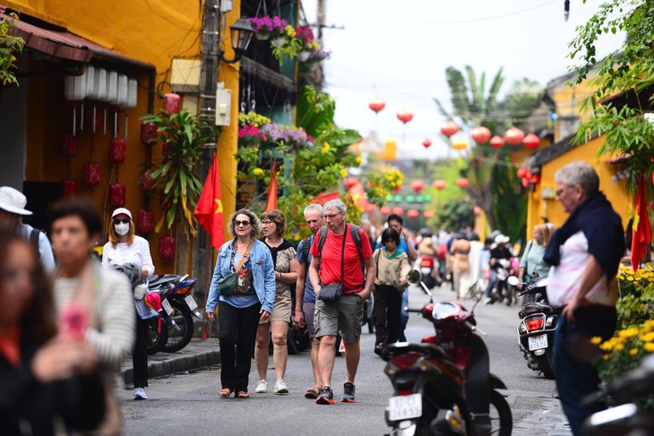 Cập nhật mới nhất diễn biến thời tiết các điểm du lịch trên cả nước- Ảnh 1.