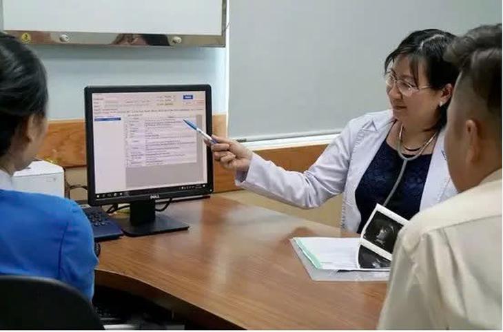 Triển khai bệnh án điện tử hiện thực hóa mục tiêu tăng trưởng xanh ngành y tế - Ảnh 1.