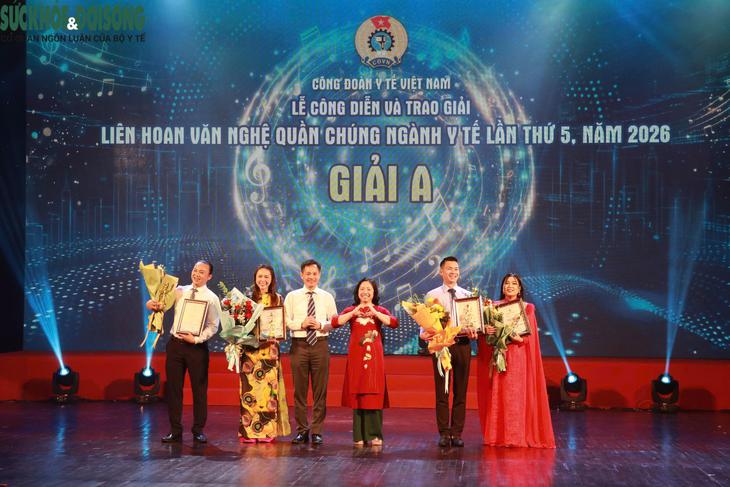 Lan tỏa những giai điệu đẹp, bồi đắp văn hóa ngành Y từ Liên hoan Văn nghệ quần chúng lần thứ V- Ảnh 1.