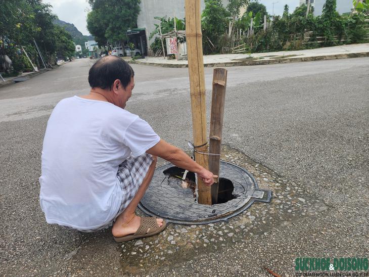 'Bẫy' hố ga sâu 2m chực chờ người dân giữa lòng đô thị Thanh Hóa - Ảnh 5.