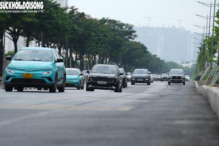 Bộ Tài chính lên tiếng về việc taxi phải xuất hóa đơn từng chuyến- Ảnh 1.