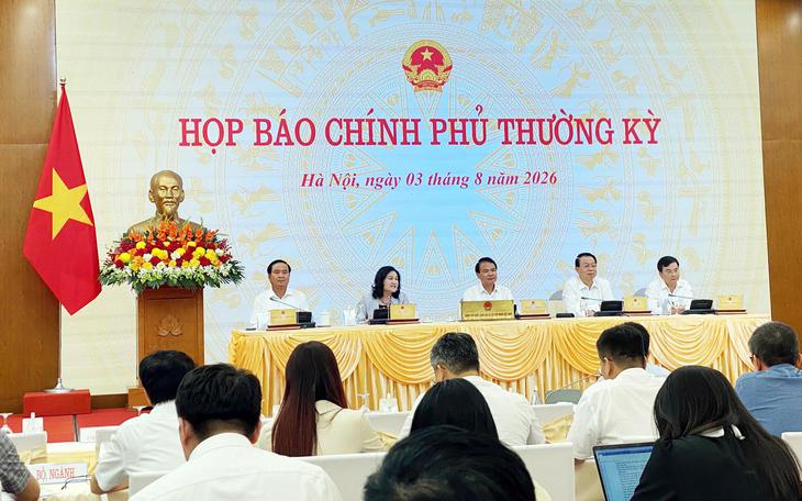 Bộ Tài chính: Tiếp tục giảm thuế, phí để kiểm soát lạm phát sau tăng lương cơ sở- Ảnh 2.