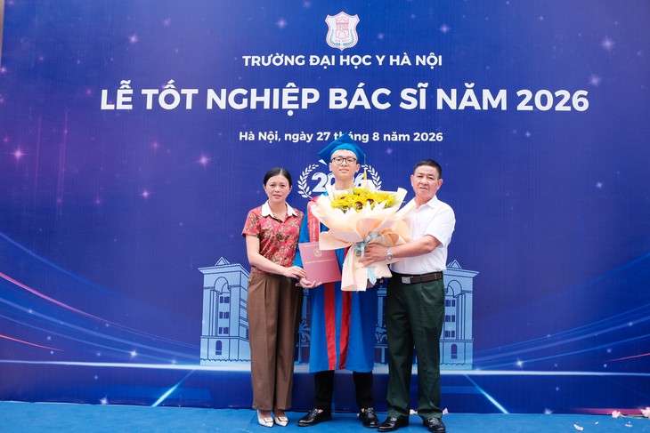 Bài học về sự thấu cảm từ tân thủ khoa bác sĩ nội trú Đại học Y Hà Nội- Ảnh 2.