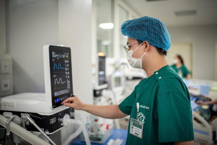 Đặt nền móng an toàn từ những ca mổ đầu tiên- Ảnh 13.