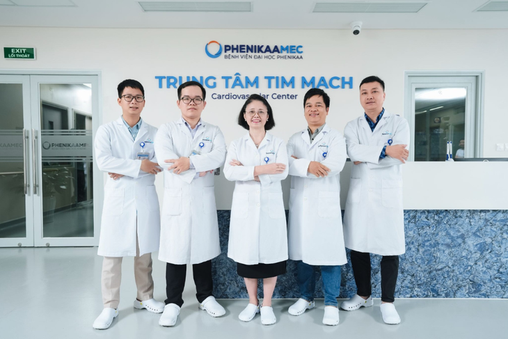 Block nhĩ thất độ III: Từ nguy cơ ngừng tim đến cơ hội hồi phục nhờ can thiệp kịp thời - Ảnh 4.