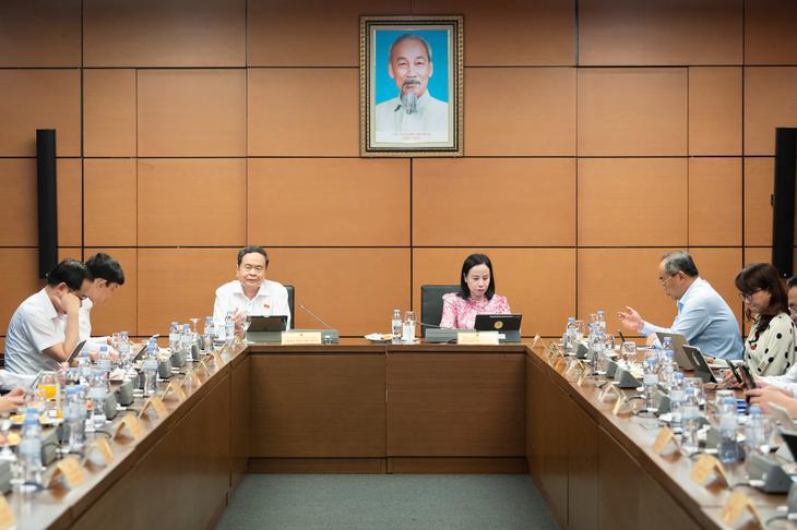 Chủ tịch Quốc hội: Xây dựng hệ sinh thái số để người dân tiếp cận pháp luật 24/7- Ảnh 1.