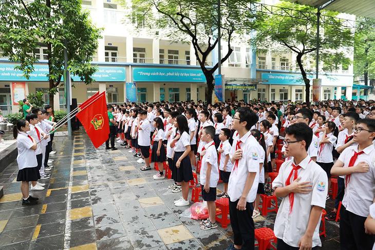 Năm học 2026-2027: Hiệu trưởng để xảy ra lạm thu phải chịu trách nhiệm - Ảnh 1.