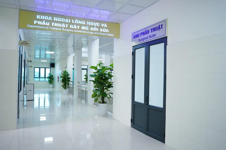 Bệnh viện Phổi Nghệ An thành lập Khoa Ngoại lồng ngực, hoàn thiện điều trị bệnh hô hấp chuyên sâu- Ảnh 1.