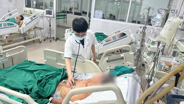 Vi khuẩn E.coli thường xuất hiện ở đâu và có thể gây những bệnh gì? - Ảnh 1.
