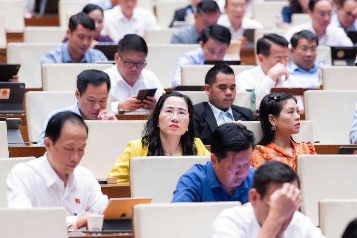 ĐBQH hiến kế hoàn thiện quy định cấm kinh doanh khí N2O, tránh ảnh hưởng doanh nghiệp hợp pháp - Ảnh 2.
