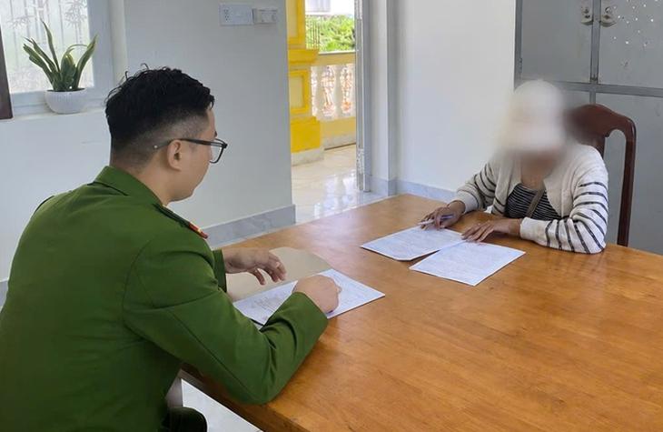 Phạt 12,5 triệu đồng người phụ nữ bình luận sai sự thật trên Facebook - Ảnh 1.