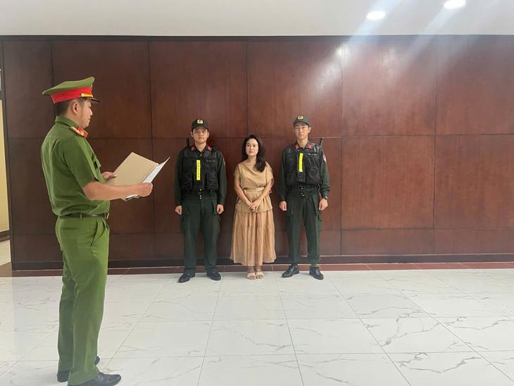 Ca sĩ Phương Diễm Huyền bị khởi tố vì xâm phạm bản quyền tác giả - Ảnh 1.