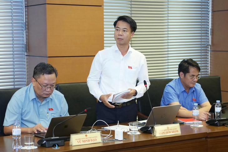 Đề nghị làm rõ nguồn vốn, rà soát tổng mức đầu tư dự án đường sắt Lào Cai - Hà Nội - Hải Phòng - Ảnh 1.