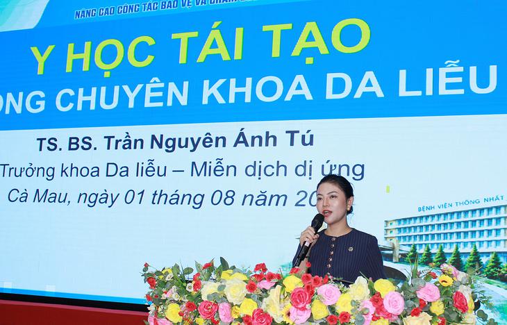 Chuyên gia cảnh báo những lời quảng cáo ‘thần kỳ’ về y học tái tạo trong da liễu- Ảnh 1.