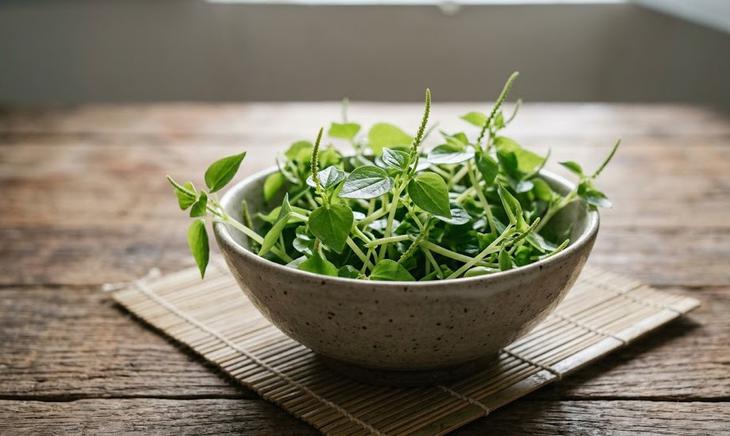 7 nhóm người cần thận trọng khi ăn rau càng cua - Ảnh 1.