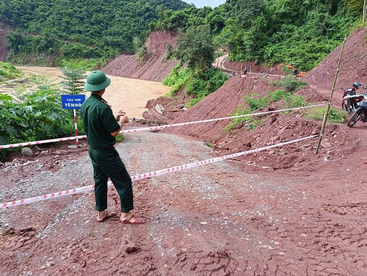 Nghệ An khẩn trương khắc phục hậu quả mưa lớn, bảo đảm an toàn cho người dân
- Ảnh 3.