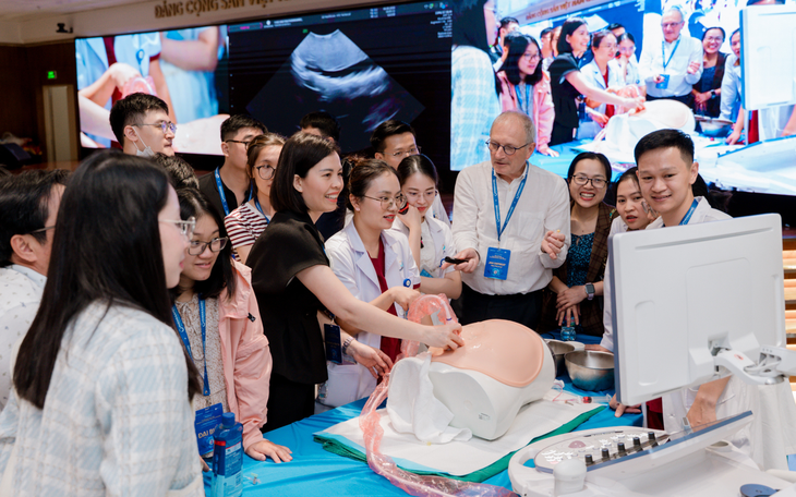 TPHCM: Kịp thời ‘mở đường sống’ cho thai nhi mắc tim bẩm sinh rất nặng- Ảnh 2.