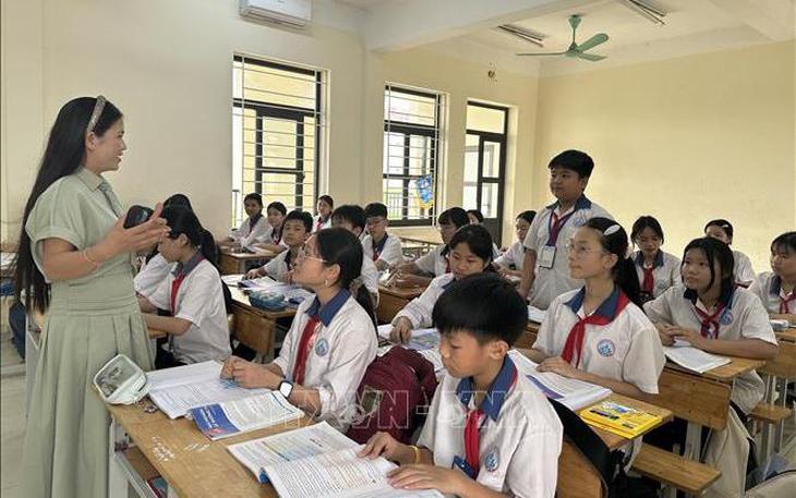 Sắp xếp cơ sở giáo dục: Giáo viên có thể được điều động, thuyên chuyển- Ảnh 2.