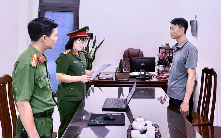 Phát hiện 4 người tổ chức sử dụng ma túy trong phòng VIP quán nhậu- Ảnh 2.
