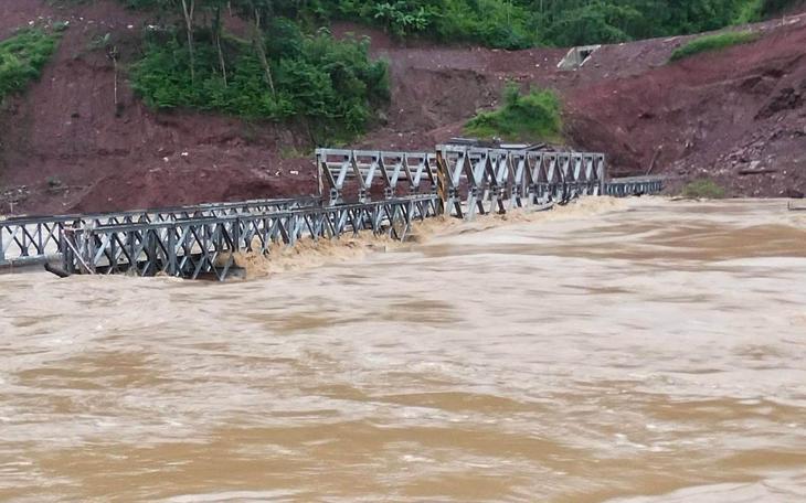 Khẩn trương thông tuyến tỉnh lộ 543D qua xã Mường Típ sạt lở do mưa lớn- Ảnh 5.