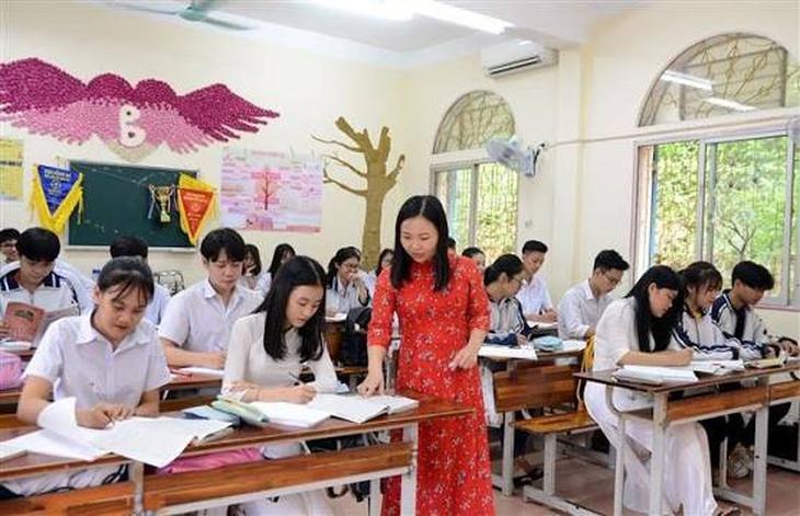 Sắp xếp cơ sở giáo dục: Giáo viên có thể được điều động, thuyên chuyển- Ảnh 1.