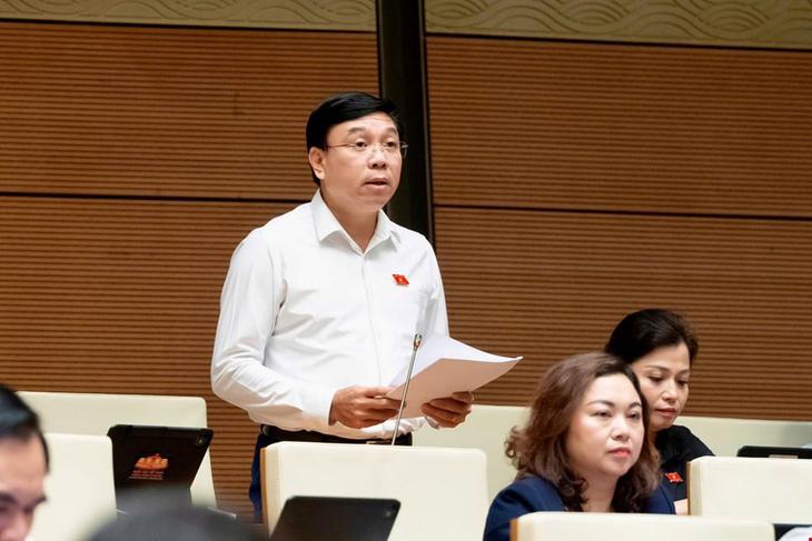 ĐBQH đề nghị siết quản lý xuất bản phẩm điện tử, tránh lưu chiểu hình thức- Ảnh 2.