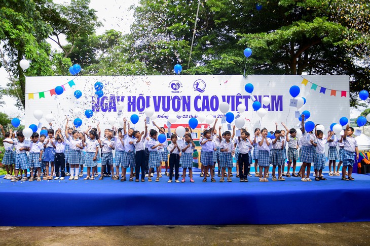 Hơn 500 học sinh vùng cao Lâm Đồng tham gia ngày hội vươn cao Việt Nam - Ảnh 3.