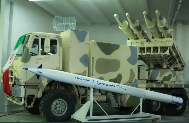 Mỹ phá bệ phóng Iran dùng để phong tỏa eo biển Hormuz- Ảnh 1.