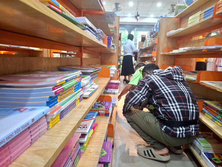 Thiếu sách giáo khoa, Nhà xuất bản Giáo dục lên tiếng- Ảnh 1.