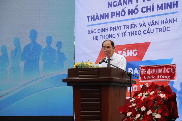 ‘Bác sĩ trẻ không nhất thiết bắt đầu sự nghiệp ở bệnh viện lớn’- Ảnh 1.