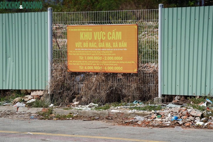 Cận cảnh ngổn ngang ở sân vận động Chi Lăng, 4 lần đấu giá vẫn thất bại- Ảnh 11.