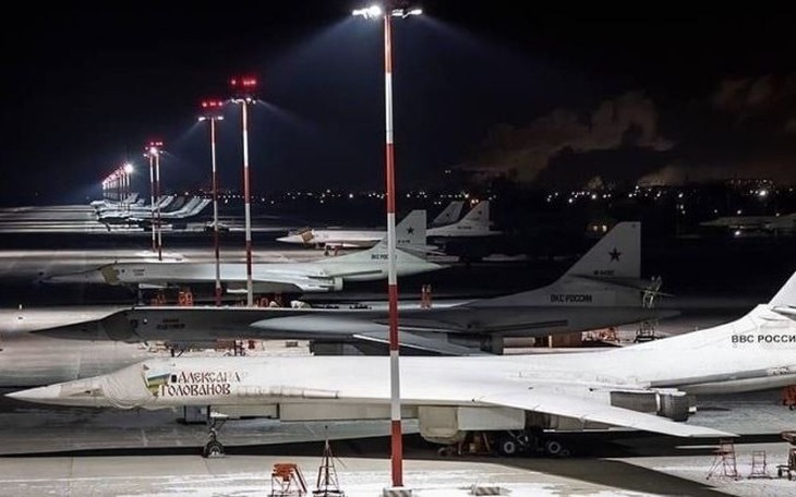 Oanh tạc cơ Tu-160M Nga sở hữu sức mạnh khiến Mỹ 'ngưỡng mộ' - Ảnh 2.