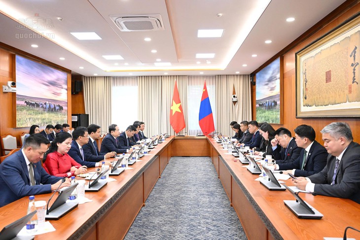 Chủ tịch Quốc hội tiếp Chủ tịch nhóm Nghị sĩ Hữu nghị Mông Cổ - Việt Nam- Ảnh 2.