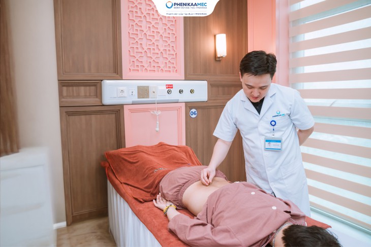 Y học cổ truyền trong điều trị ung thư: Chuyên gia chỉ cách phối hợp an toàn - Ảnh 2.