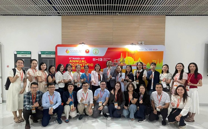 Cắt đứt nguồn lây bệnh truyền nhiễm: Từ chính sách đến thực tế đời sống- Ảnh 3.