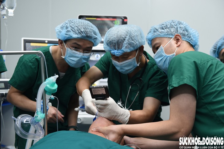 Đưa kỹ thuật Ngoại lồng ngực chuyên sâu đến gần người dân Nghệ An- Ảnh 3.