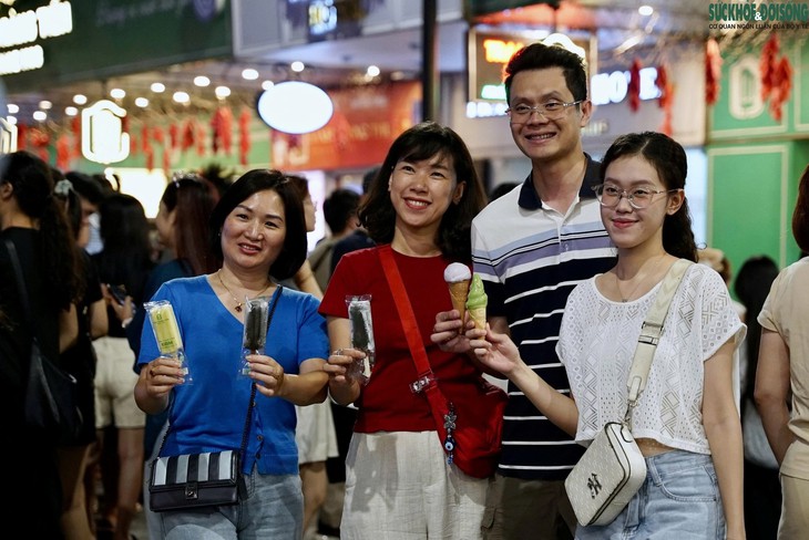 Trước ngày 15/9, người Hà Nội tìm về 35 Tràng Tiền để lưu giữ ký ức- Ảnh 9.