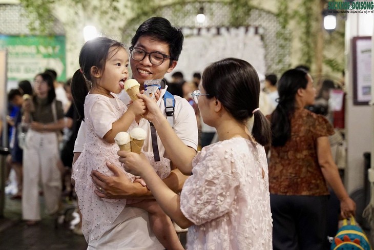 Trước ngày 15/9, người Hà Nội tìm về 35 Tràng Tiền để lưu giữ ký ức- Ảnh 4.