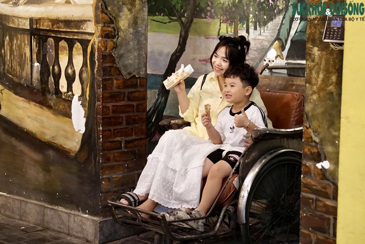 Trước ngày 15/9, người Hà Nội tìm về 35 Tràng Tiền để lưu giữ ký ức- Ảnh 7.
