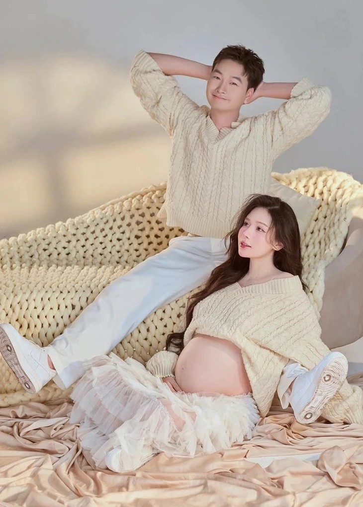 Đời thực kín tiếng của nam diễn viên đang gây tranh cãi trong phim 'Mùa hè năm ấy'- Ảnh 9.