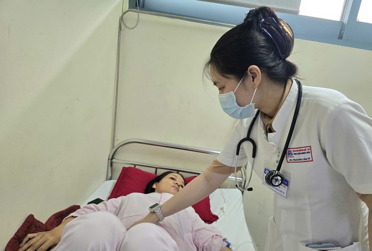 Vụ nghi ngộ độc tại Công ty Scavi Huế: Nhiều người ra viện, doanh nghiệp nói gì?- Ảnh 1.
