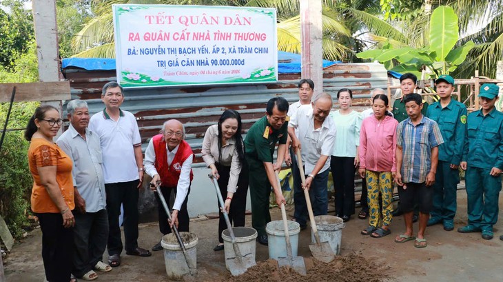 Bác sĩ Nguyễn Hiếu Nhân - luôn xem người bệnh như người thân của mình - Ảnh 1.
