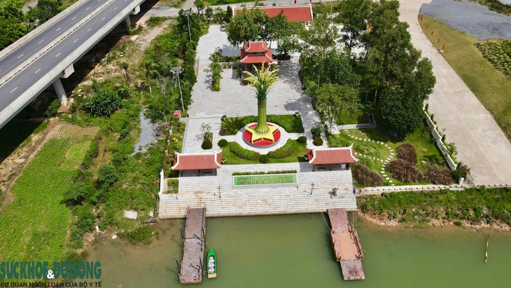 Kỷ lục Việt Nam tại Di tích lịch sử Quốc gia bến phà II Long Đại- Ảnh 1.