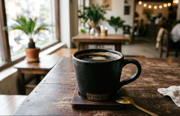 Người bị trào ngược dạ dày có được uống cà phê không? - Ảnh 1.